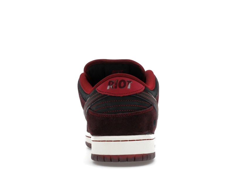 Nike SB Dunk Low Riot Skateshop - image 28
