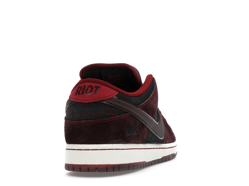Nike SB Dunk Low Riot Skateshop - image 30
