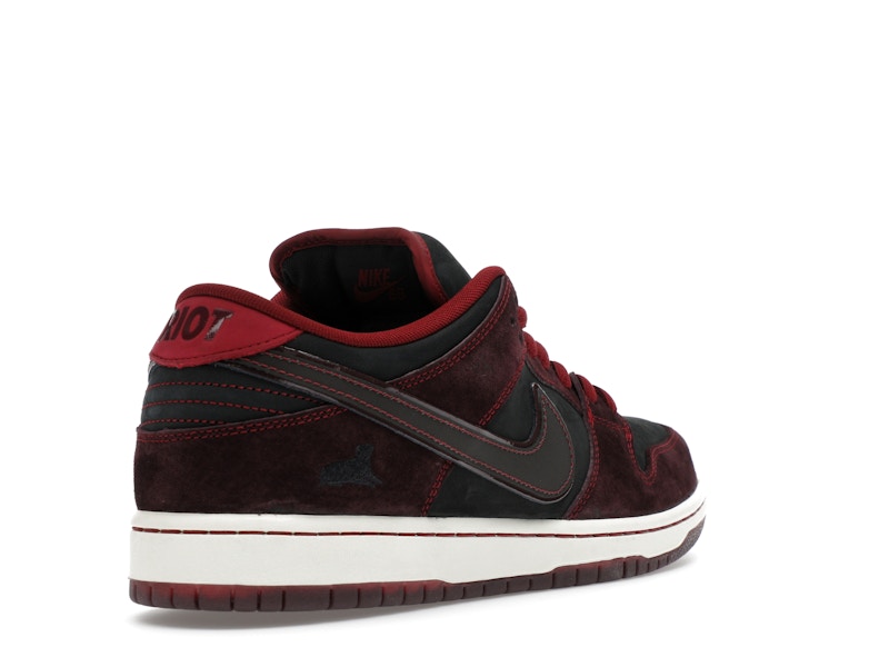 Nike SB Dunk Low Riot Skateshop - image 32