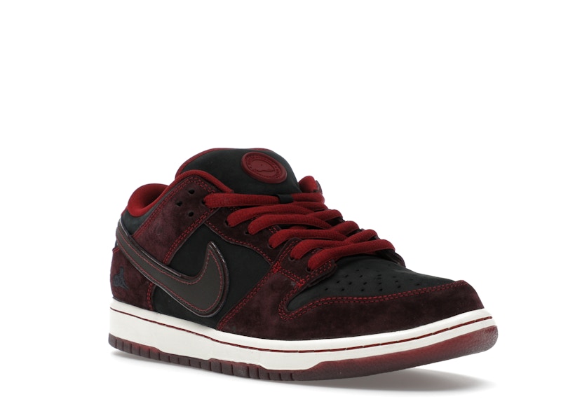 Nike SB Dunk Low Riot Skateshop - image 6