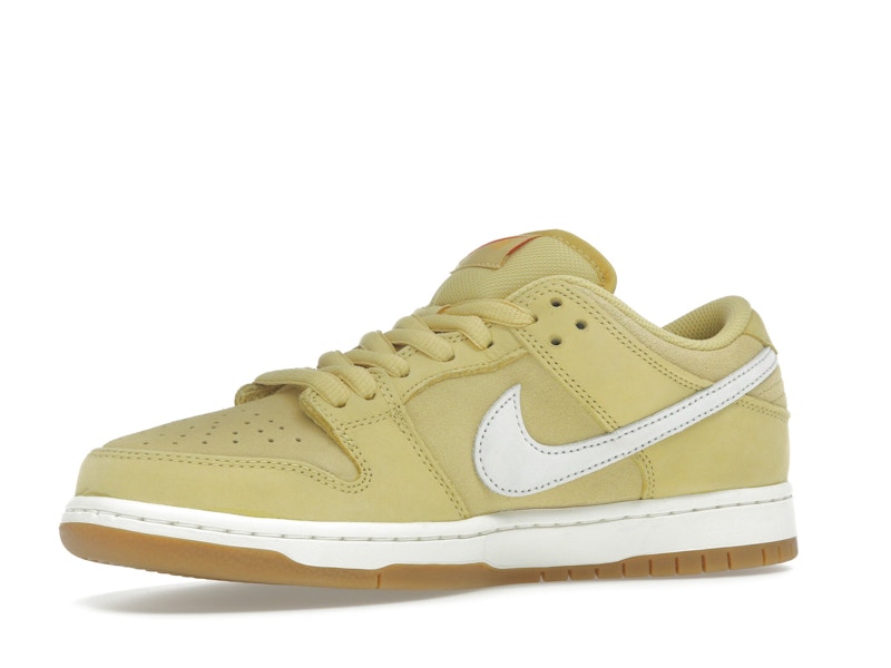 Nike SB Dunk Low Saturn Gold - image 16
