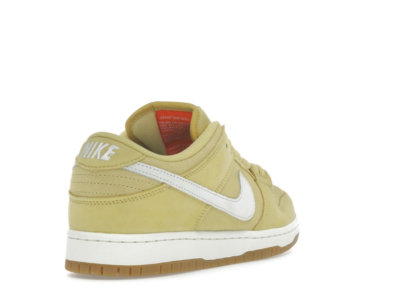 Nike SB Dunk Low Saturn Gold - image 31