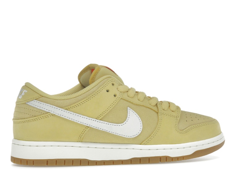 Nike SB Dunk Low Saturn Gold - image 35