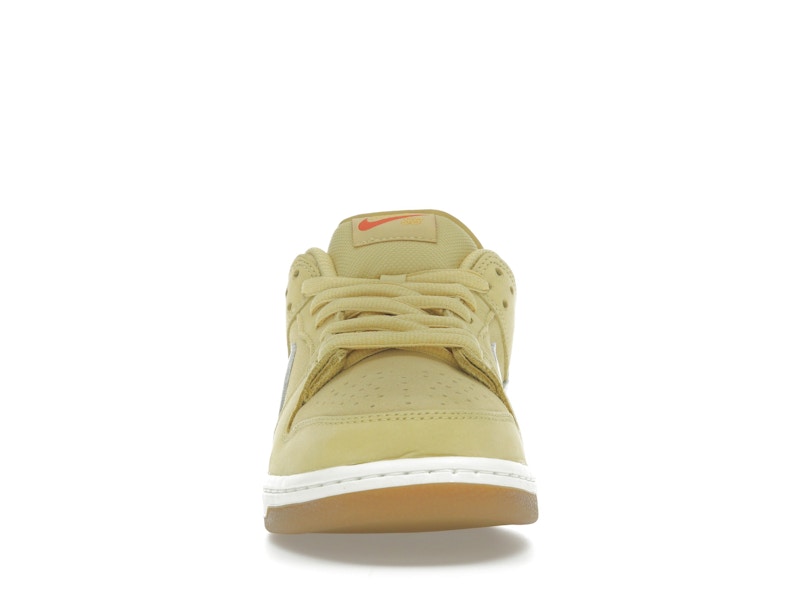 Nike SB Dunk Low Saturn Gold - image 10