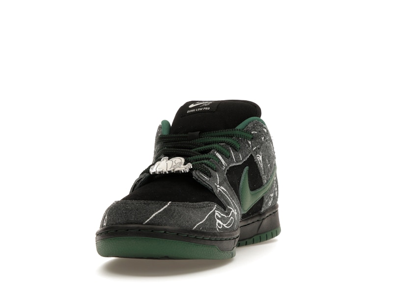 Nike SB Dunk Low There Skateboards - image 12