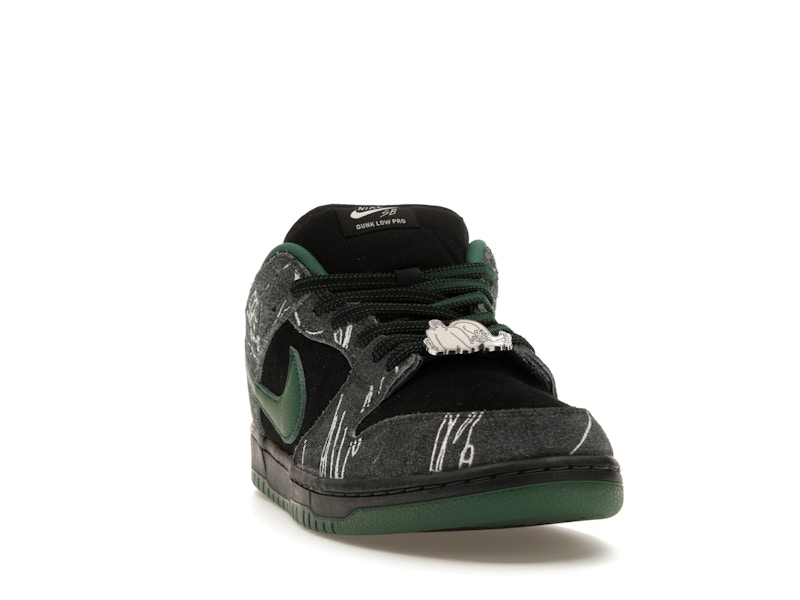 Nike SB Dunk Low There Skateboards - image 8