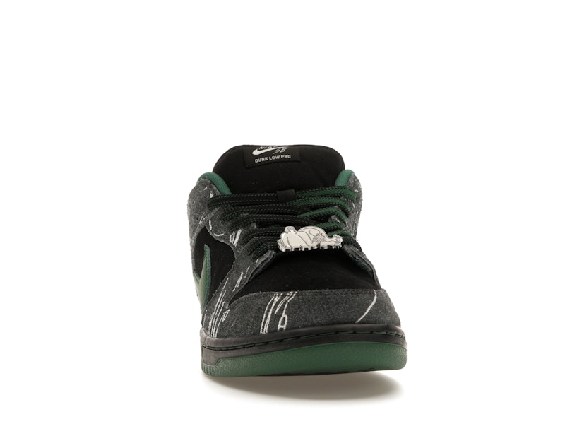 Nike SB Dunk Low There Skateboards - image 9