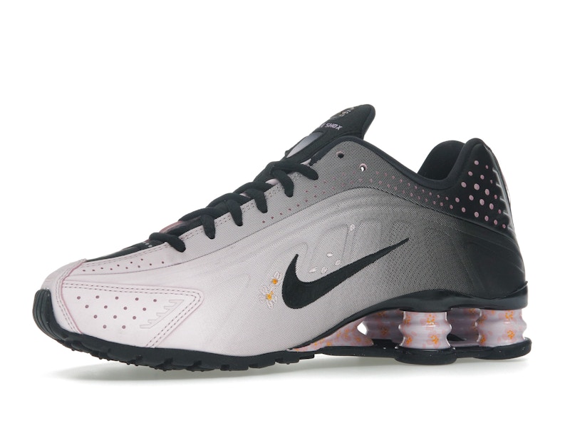 Nike Shox R4 Sakura (Women's) - image 17