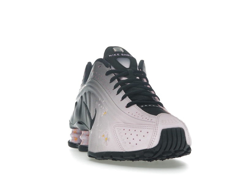 Nike Shox R4 Sakura (Women's) - image 8