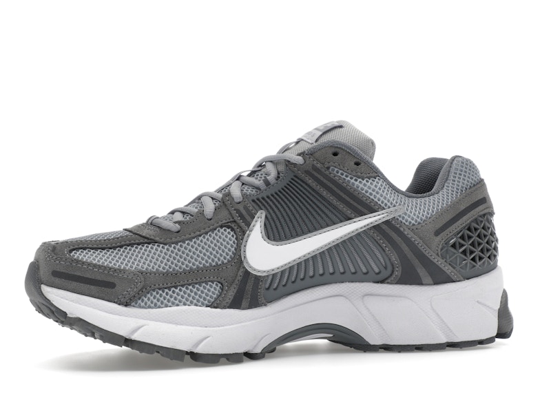 Nike Zoom Vomero 5 Cool Grey Wolf Grey - image 17