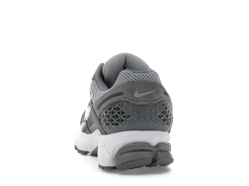 Nike Zoom Vomero 5 Cool Grey Wolf Grey - image 27