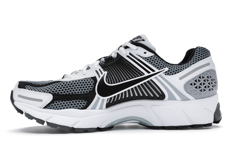 Nike Zoom Vomero 5 SE SP Dark Grey Black White - image 18