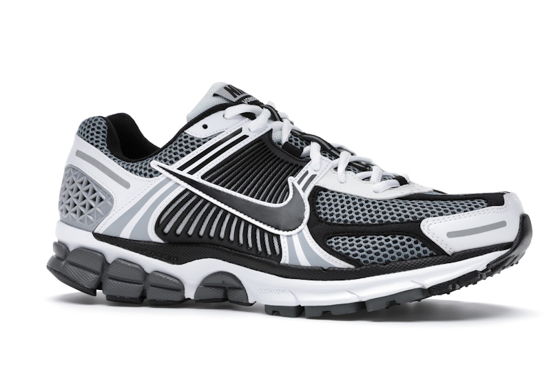 Nike Zoom Vomero 5 SE SP Dark Grey Black White - image 3