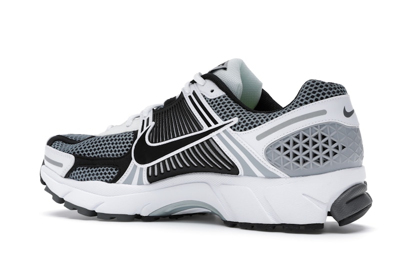 Nike Zoom Vomero 5 SE SP Dark Grey Black White - image 22