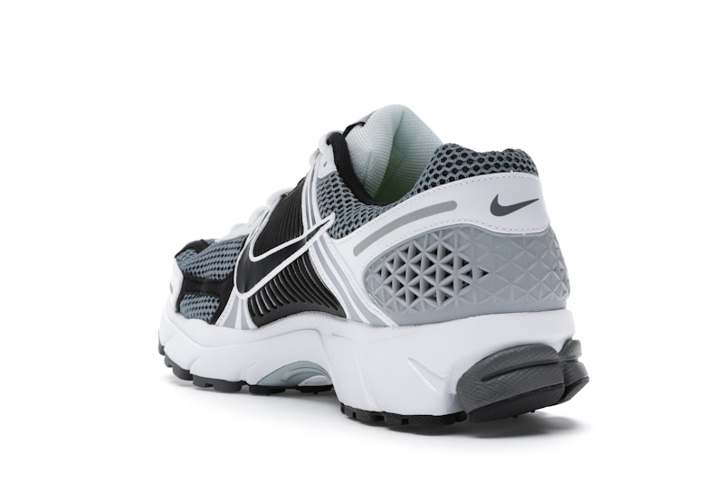 Nike Zoom Vomero 5 SE SP Dark Grey Black White - image 25