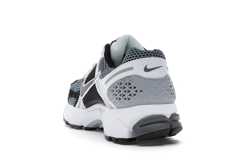 Nike Zoom Vomero 5 SE SP Dark Grey Black White - image 26