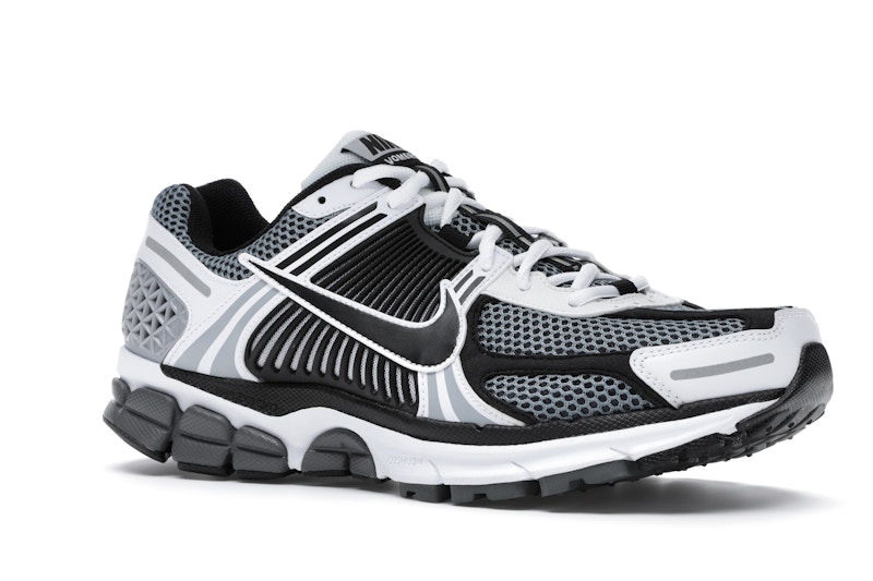 Nike Zoom Vomero 5 SE SP Dark Grey Black White - image 4