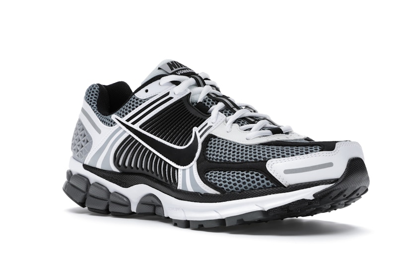 Nike Zoom Vomero 5 SE SP Dark Grey Black White - image 5