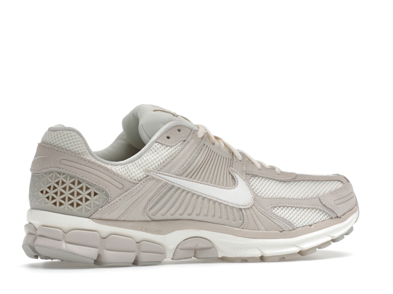Nike Zoom Vomero 5 Light Orewood Brown - image 35