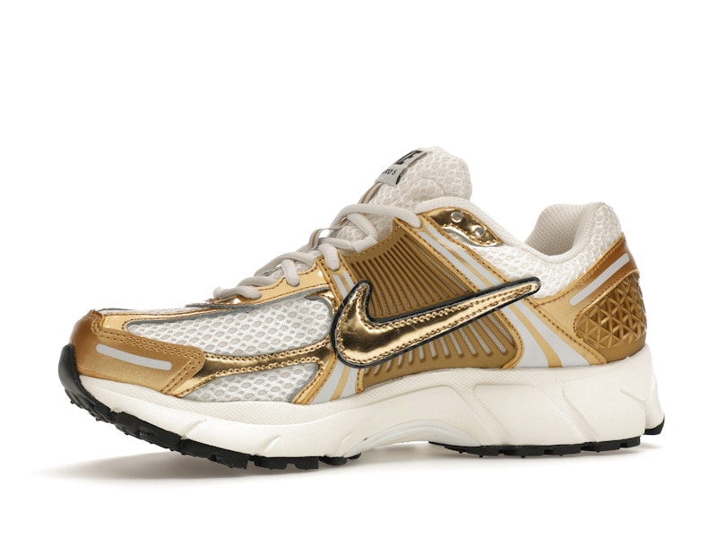 Nike Zoom Vomero 5 Metallic Gold (Women's) - image 17