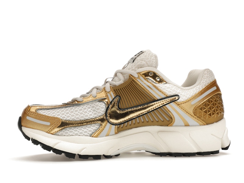 Nike Zoom Vomero 5 Metallic Gold (Women's) - image 18