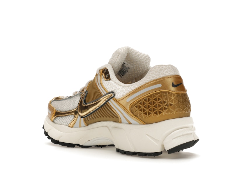 Nike Zoom Vomero 5 Metallic Gold (Women's) - image 24