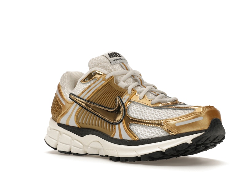 Nike Zoom Vomero 5 Metallic Gold (Women's) - image 5
