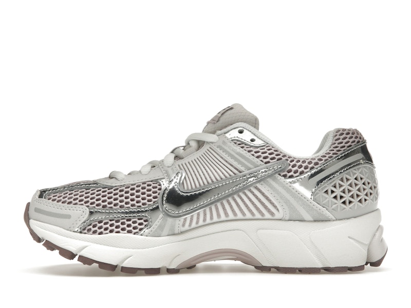 Nike Zoom Vomero 5 Metallic Silver Platinum Violet (Women's) - image 19