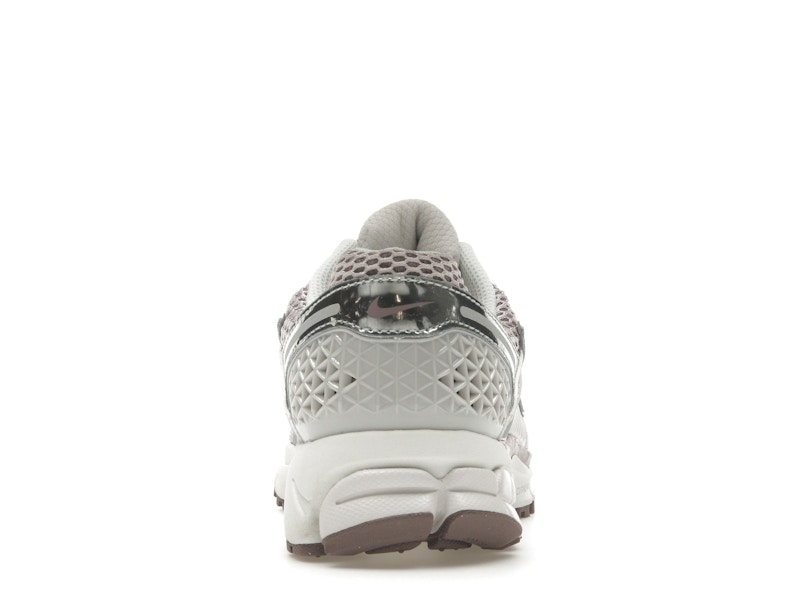 Nike Zoom Vomero 5 Metallic Silver Platinum Violet (Women's) - image 28