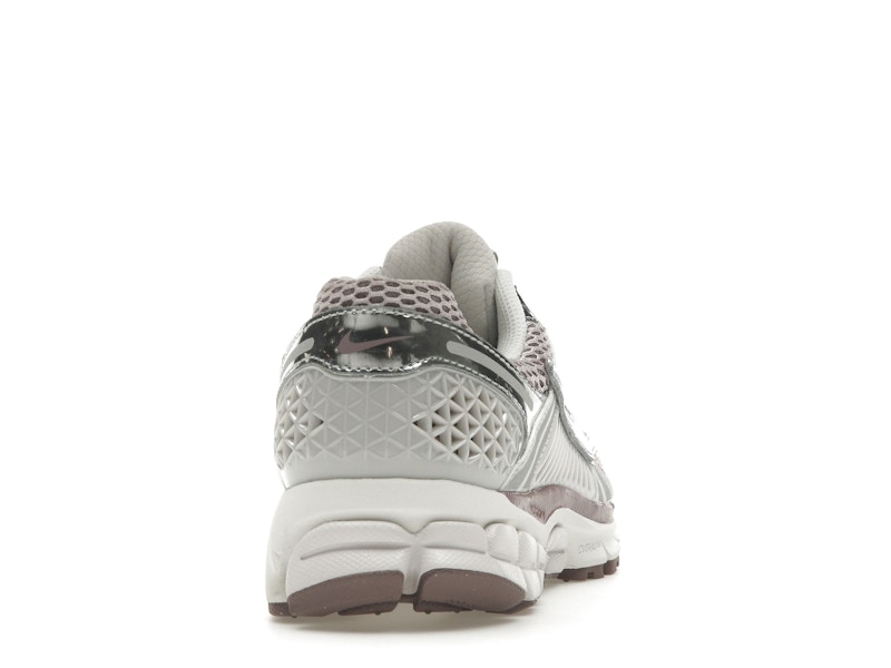 Nike Zoom Vomero 5 Metallic Silver Platinum Violet (Women's) - image 29