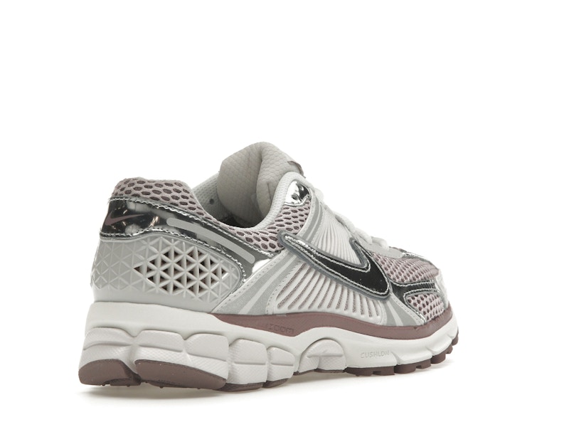 Nike Zoom Vomero 5 Metallic Silver Platinum Violet (Women's) - image 32
