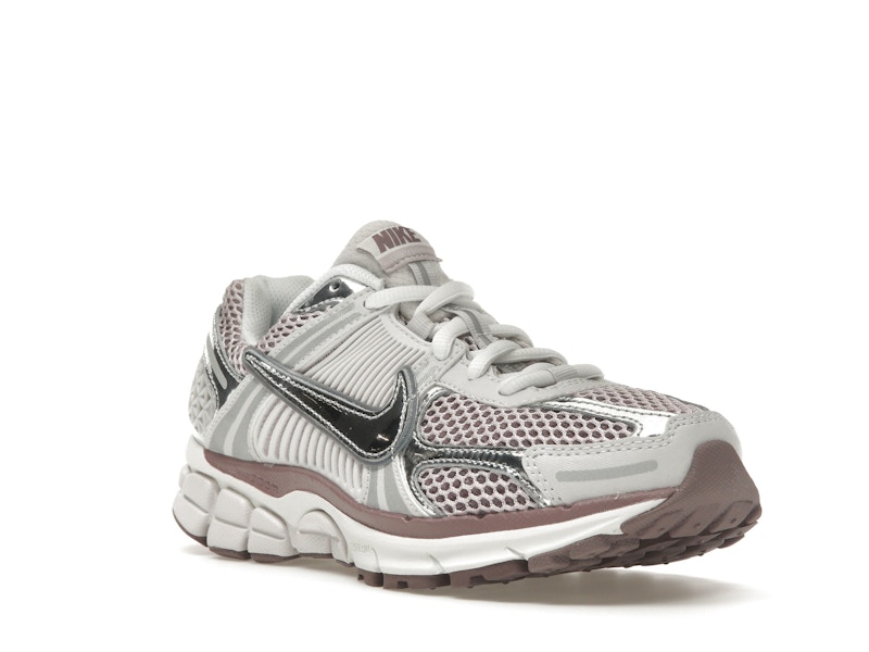 Nike Zoom Vomero 5 Metallic Silver Platinum Violet (Women's) - image 6