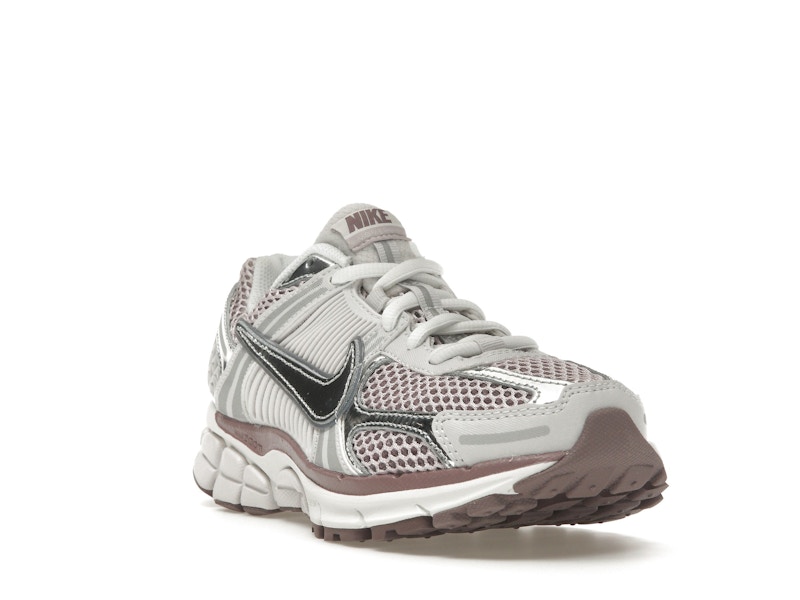 Nike Zoom Vomero 5 Metallic Silver Platinum Violet (Women's) - image 7