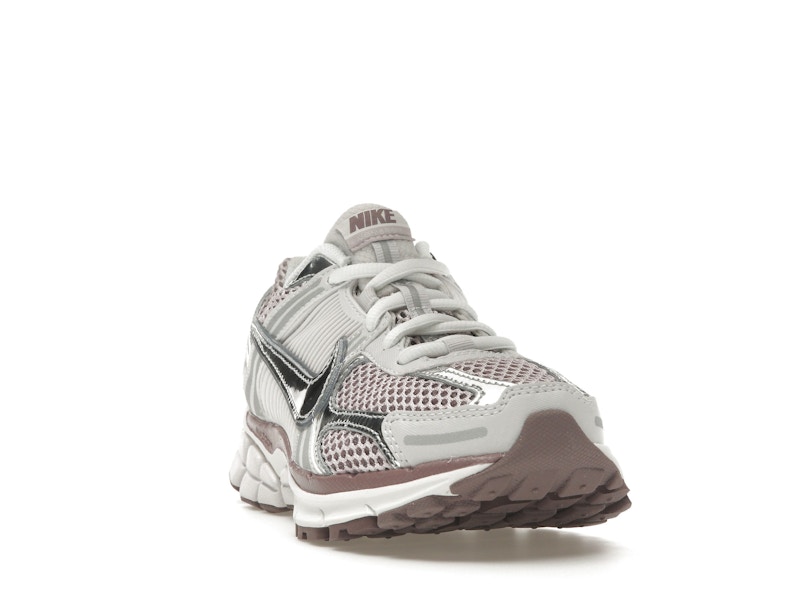 Nike Zoom Vomero 5 Metallic Silver Platinum Violet (Women's) - image 8