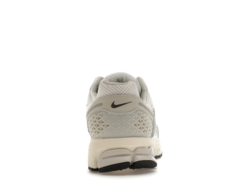 Nike Zoom Vomero 5 Platinum Tint - image 28