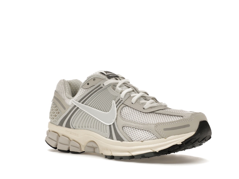 Nike Zoom Vomero 5 Platinum Tint - image 5