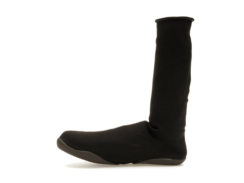 YZY Pods Black - image 19