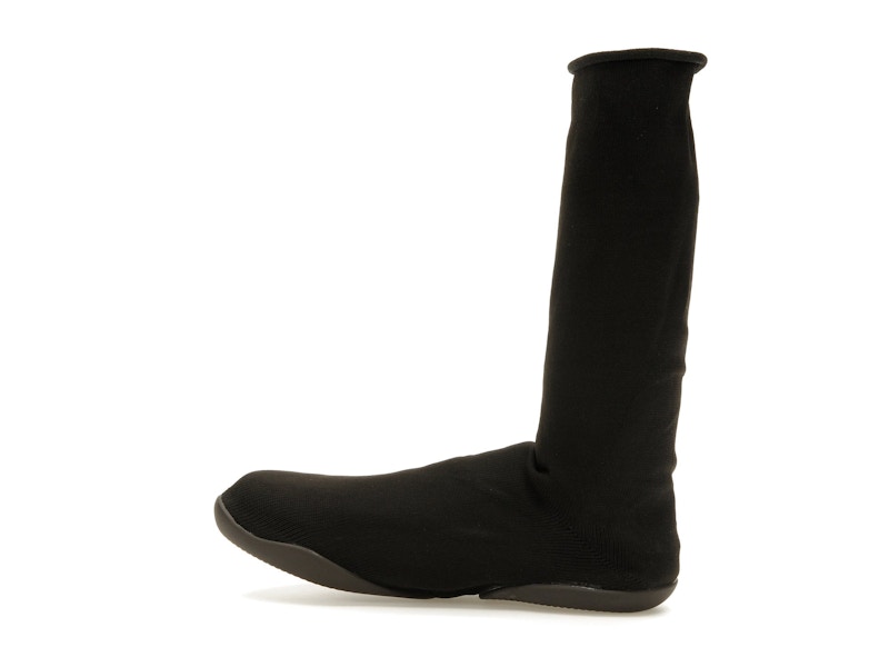 YZY Pods Black - image 21