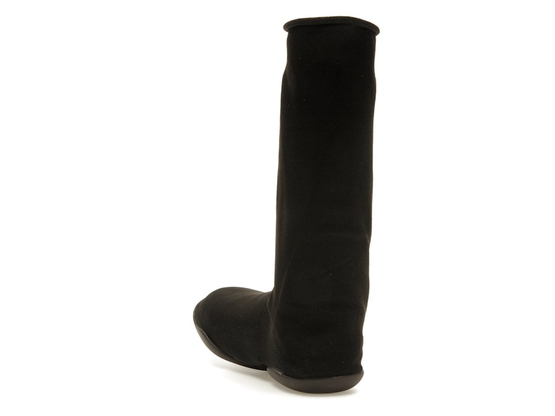 YZY Pods Black - image 26