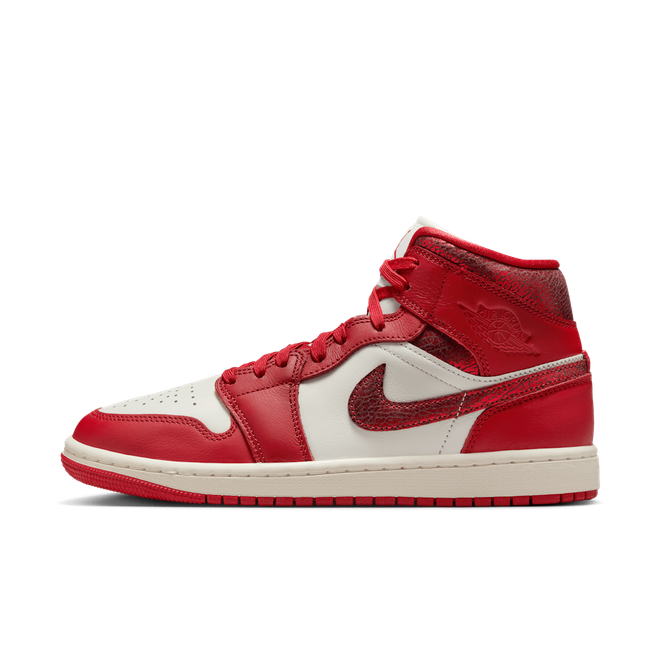 Air Jordan 1 Mid SE WMNS 'Red Cracked Leather'